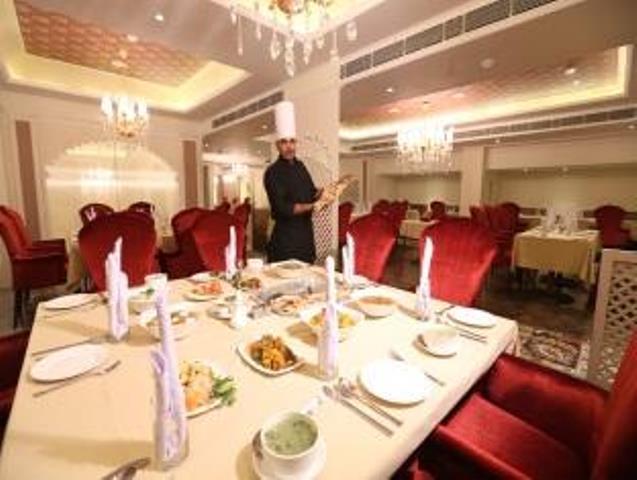 فندق أمايا بريلي المظهر الخارجي الصورة